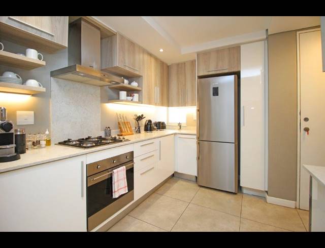 3 BEDROOM APARTMENT TO LET IN ROSEBANK